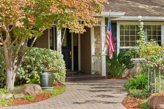 1335 Grant Road, Los Altos, CA 94024