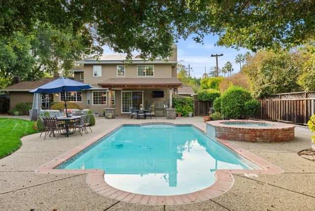 1335 Grant Road, Los Altos, CA 94024