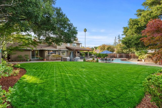 1335 Grant Road, Los Altos, CA 94024
