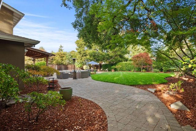 1335 Grant Road, Los Altos, CA 94024