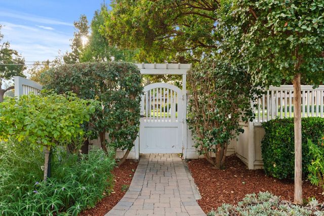 1335 Grant Road, Los Altos, CA 94024