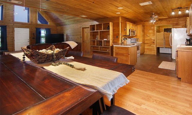 1222 Canyon Wren Loop, Possum Kingdom Lake, TX 76449