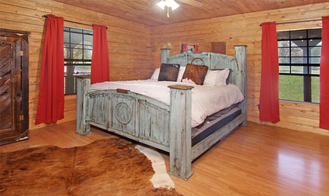 1222 Canyon Wren Loop, Possum Kingdom Lake, TX 76449