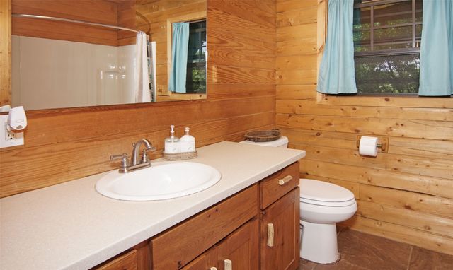 1222 Canyon Wren Loop, Possum Kingdom Lake, TX 76449