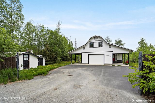20414 W Lakes Boulevard, Big Lake, AK 99652