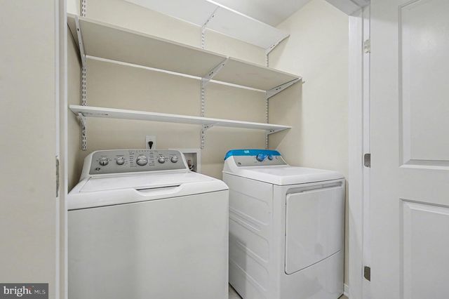 606 SHEPHERD ST, Fredericksburg, VA 22401