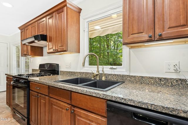 1404 Wildwood Drive, Chapel Hill, NC 27517