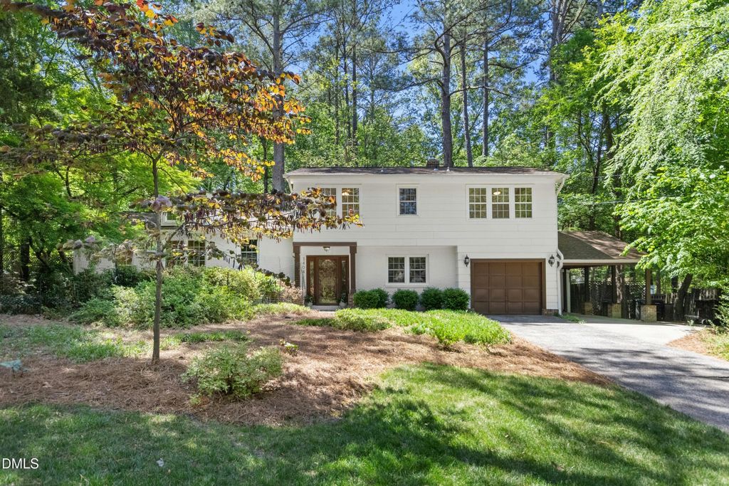 1404 Wildwood Drive, Chapel Hill, NC 27517