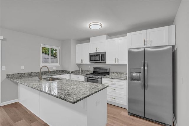 3368 Lincolndale Court, Ellenwood, GA 30294