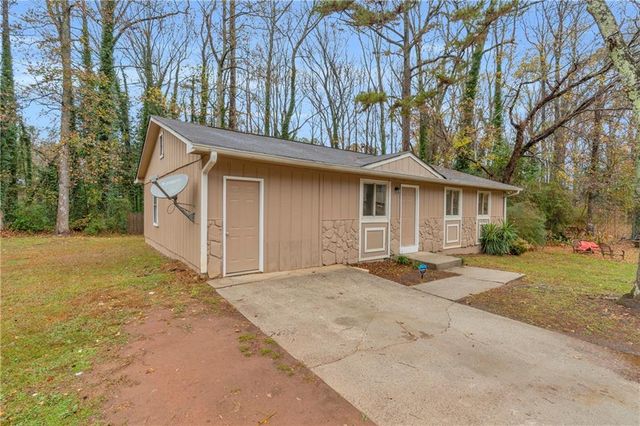 3368 Lincolndale Court, Ellenwood, GA 30294