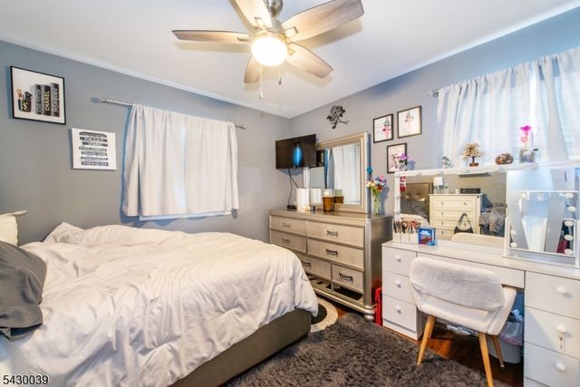 8 Kennedy Dr, Fairfield Twp., NJ 07004