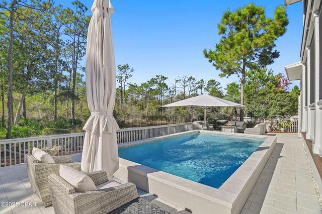 305 Flatwoods Forest Loop, Santa Rosa Beach, FL 32459