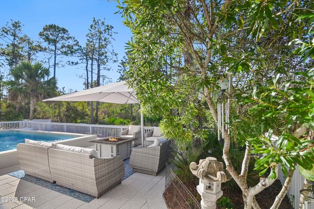 305 Flatwoods Forest Loop, Santa Rosa Beach, FL 32459