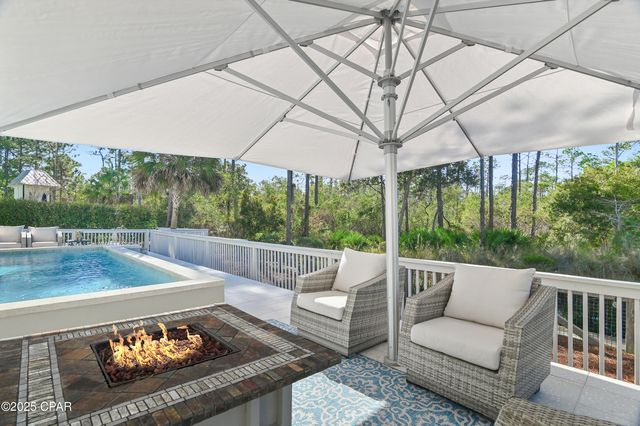 305 Flatwoods Forest Loop, Santa Rosa Beach, FL 32459