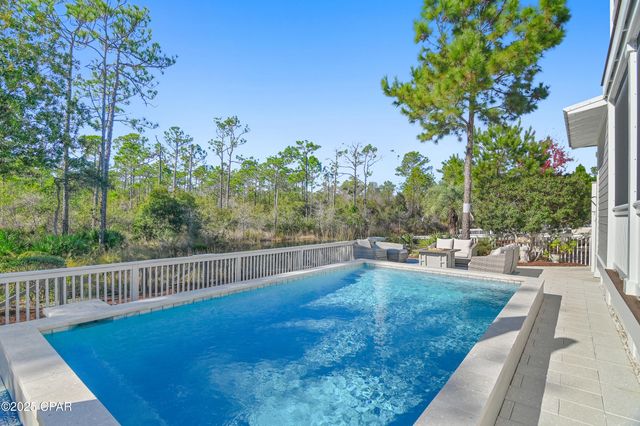 305 Flatwoods Forest Loop, Santa Rosa Beach, FL 32459