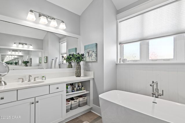 305 Flatwoods Forest Loop, Santa Rosa Beach, FL 32459