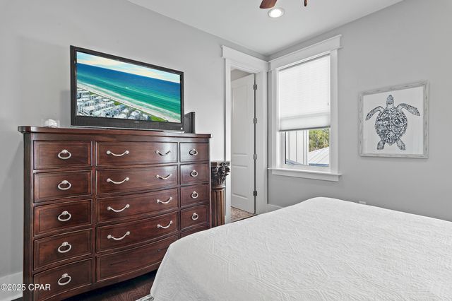 305 Flatwoods Forest Loop, Santa Rosa Beach, FL 32459