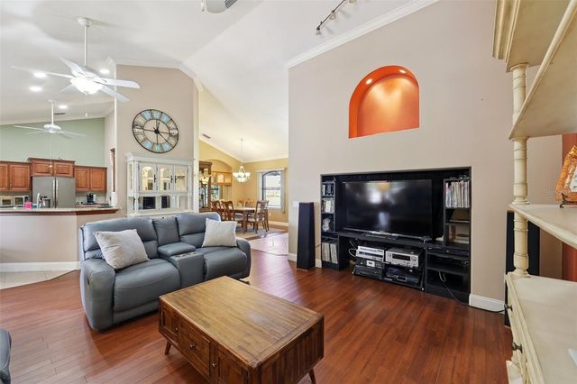 2002 PALM VIEW ROAD, Sarasota, FL 34240