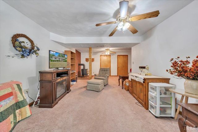 165 Fox Fire, Cloverdale, VA 24077