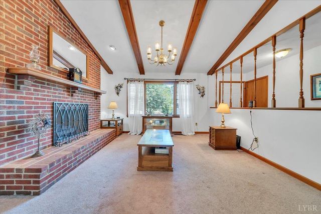 165 Fox Fire, Cloverdale, VA 24077