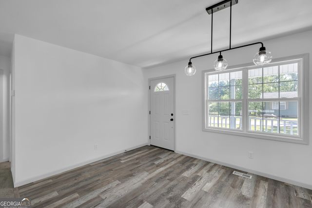 145 Goldust Avenue, Clarkesville, GA 30523