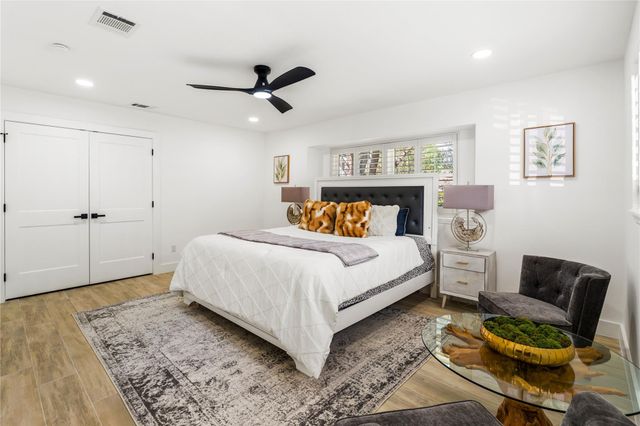 6203 Cheena Drive, Houston, TX 77096