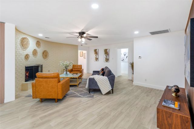 6203 Cheena Drive, Houston, TX 77096