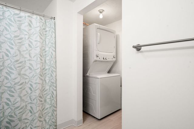 200 Cove Way 409, Quincy, MA 02169
