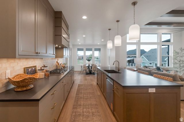 1082 E 110 S, Pleasant Grove, UT 84062