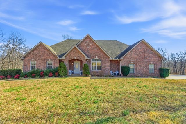 7333 Moore Rd, Greenbrier, TN 37073