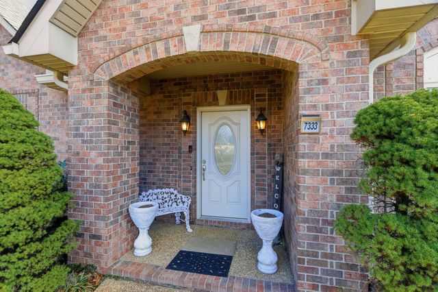 7333 Moore Rd, Greenbrier, TN 37073