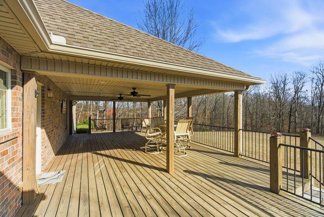 7333 Moore Rd, Greenbrier, TN 37073