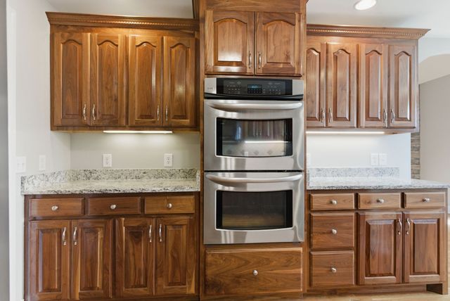 7333 Moore Rd, Greenbrier, TN 37073