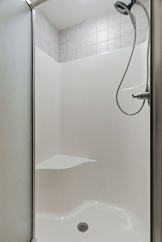 7333 Moore Rd, Greenbrier, TN 37073