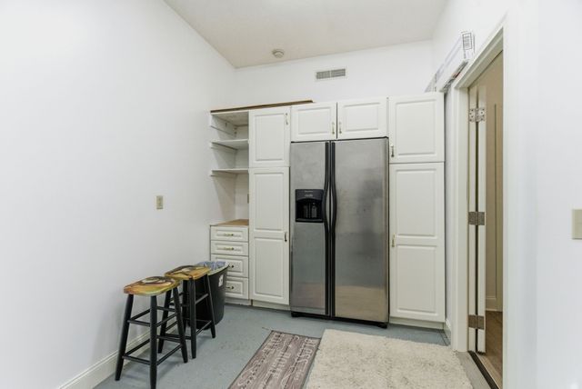 7333 Moore Rd, Greenbrier, TN 37073