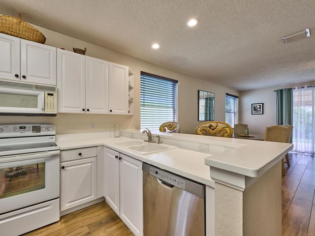 2067 Cezanne Road, West Palm Beach, FL 33409