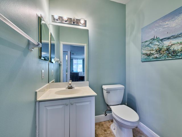 2067 Cezanne Road, West Palm Beach, FL 33409