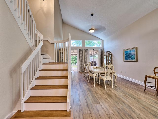 2067 Cezanne Road, West Palm Beach, FL 33409