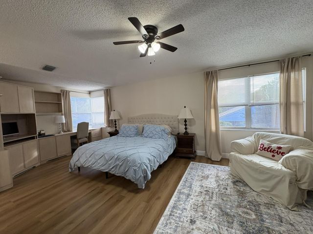 2067 Cezanne Road, West Palm Beach, FL 33409