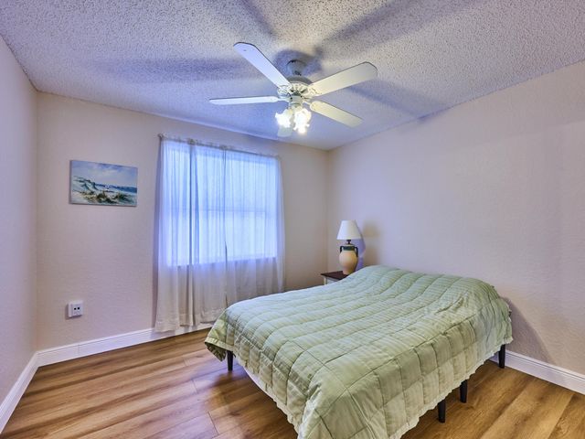 2067 Cezanne Road, West Palm Beach, FL 33409