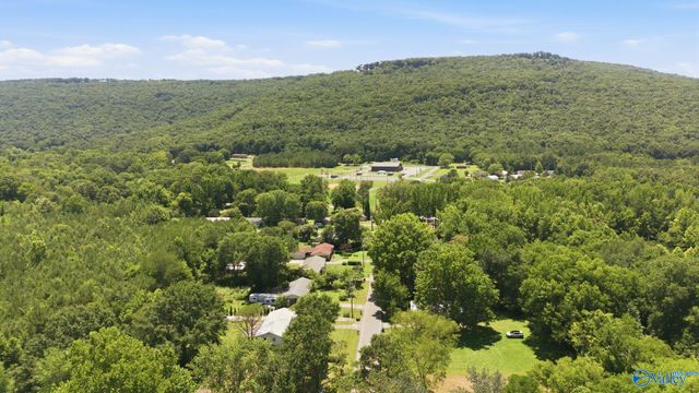 185 3rd Street, Gurley, AL 35748
