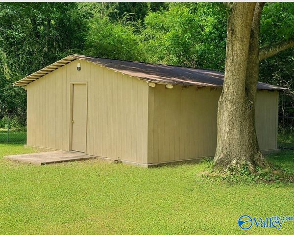 185 3rd Street, Gurley, AL 35748