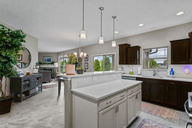 4136 Lake Windemere Lane, Kokomo, IN 46902