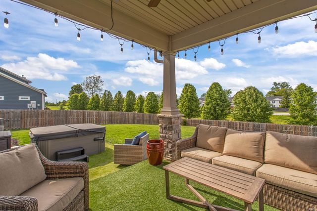 4136 Lake Windemere Lane, Kokomo, IN 46902