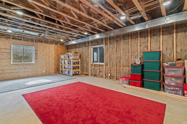 4136 Lake Windemere Lane, Kokomo, IN 46902