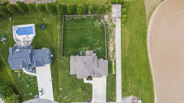 4136 Lake Windemere Lane, Kokomo, IN 46902