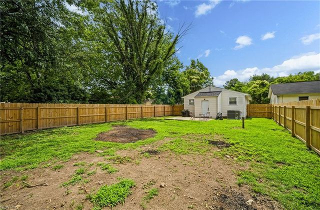 312 S Curry ST, Hampton, VA 23663