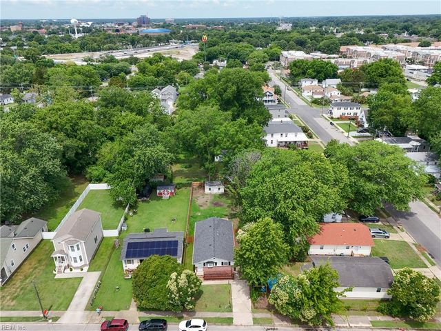 312 S Curry ST, Hampton, VA 23663
