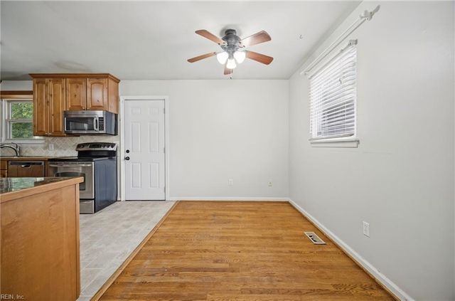 312 S Curry ST, Hampton, VA 23663