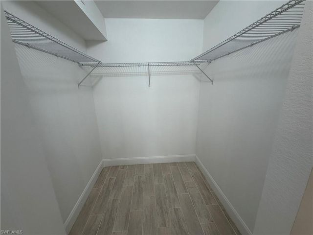 5317 Summerlin RD # 1701, Fort Myers, FL 33919